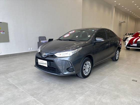 TOYOTA YARIS 1.5 16V FLEX SEDAN XL MULTIDRIVE TOYOTA YARIS 1.5 16V FLEX SEDAN XL MULTIDRIVE